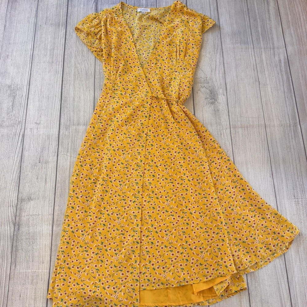 Barneys New York Floral Wrap Midi Dress Yellow Short Sleeve Tie Waist XS Summer